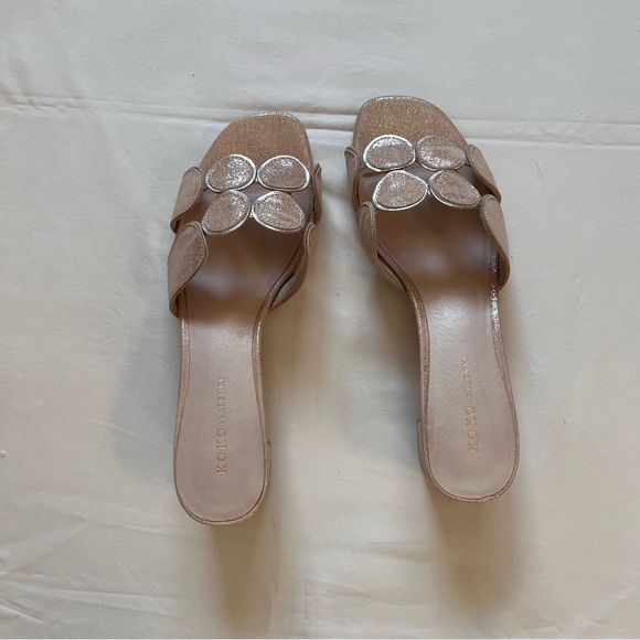 Koko + Palenki Shoes - Koko + Palenki Classy Stylish Chic Lively Slide Sandals. Sz 9, Off White